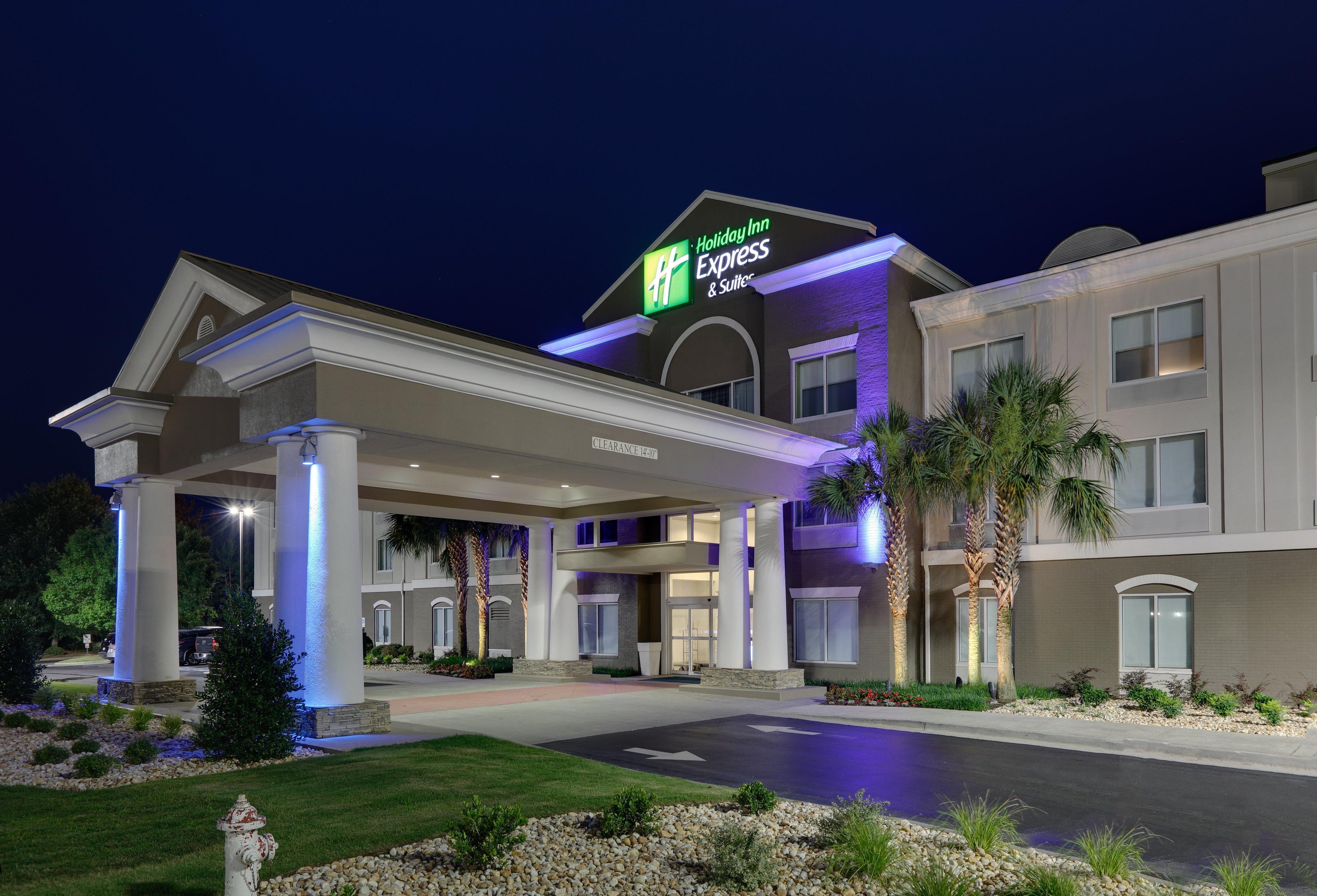Holiday Inn Express Hotel & Suites Dublin By Ihg Екстер'єр фото