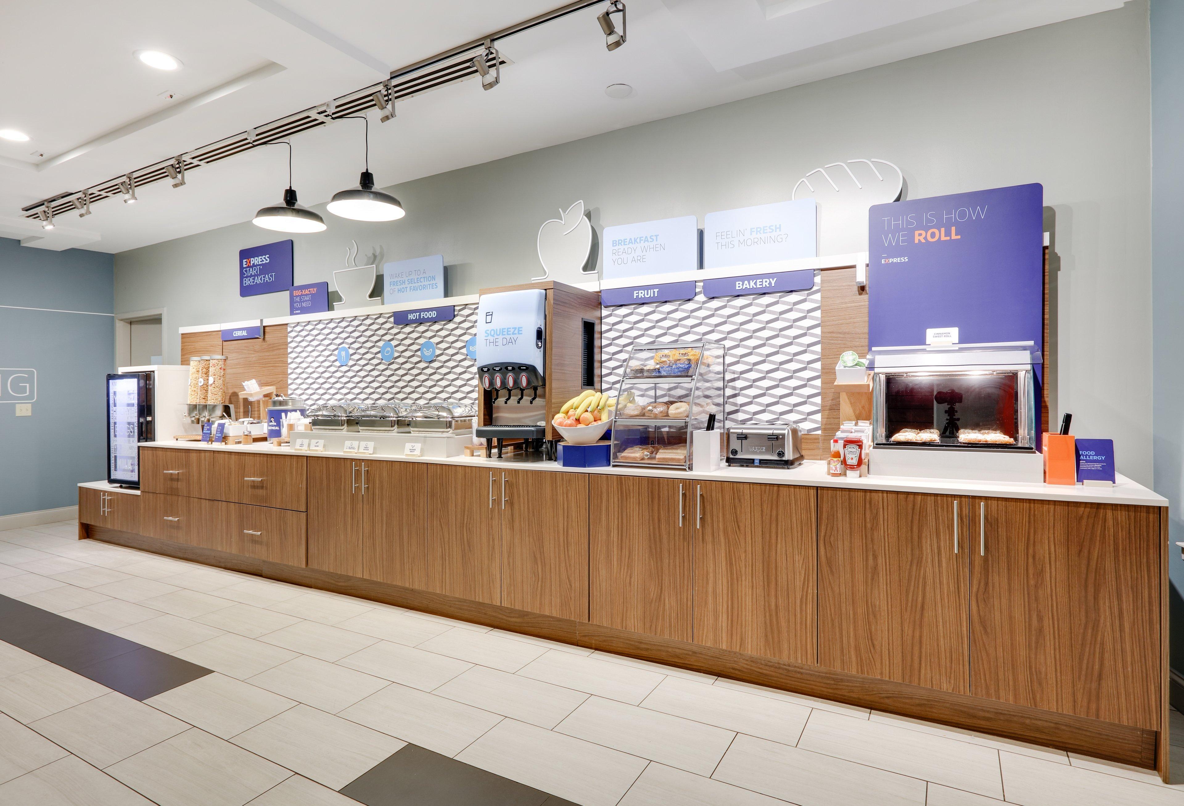 Holiday Inn Express Hotel & Suites Dublin By Ihg Екстер'єр фото