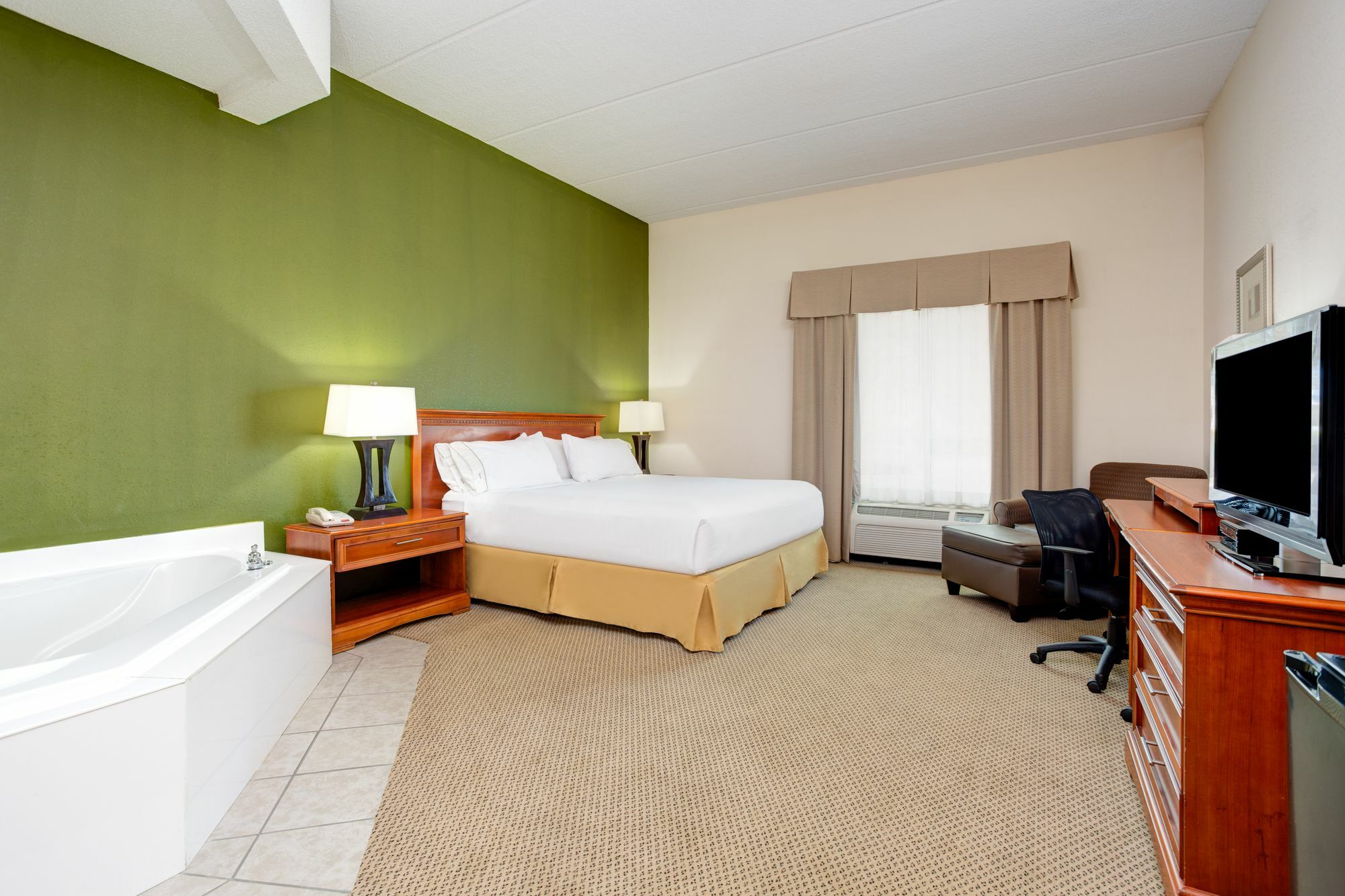Holiday Inn Express Hotel & Suites Dublin By Ihg Екстер'єр фото